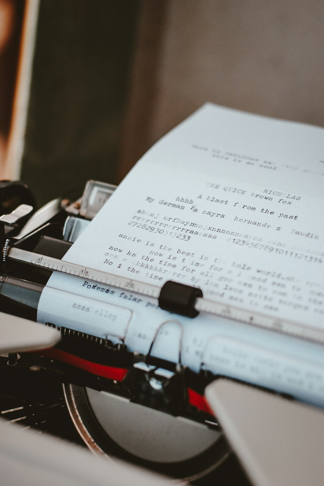 journalist writing article