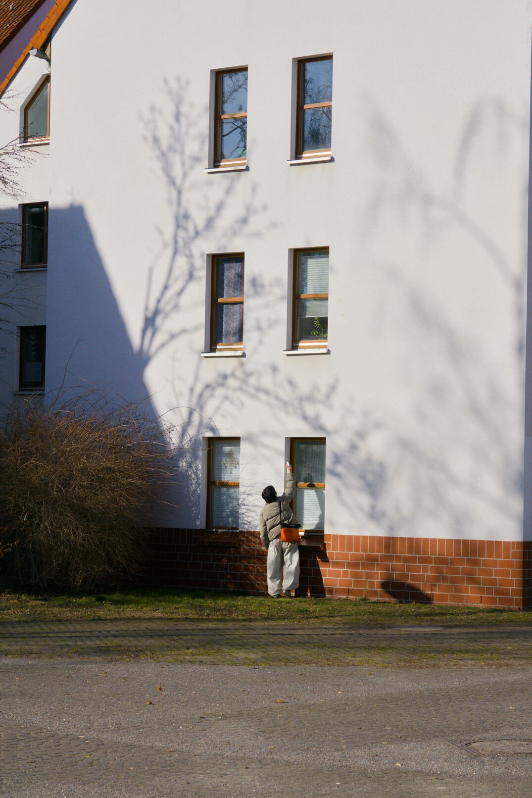 german family recycling at home